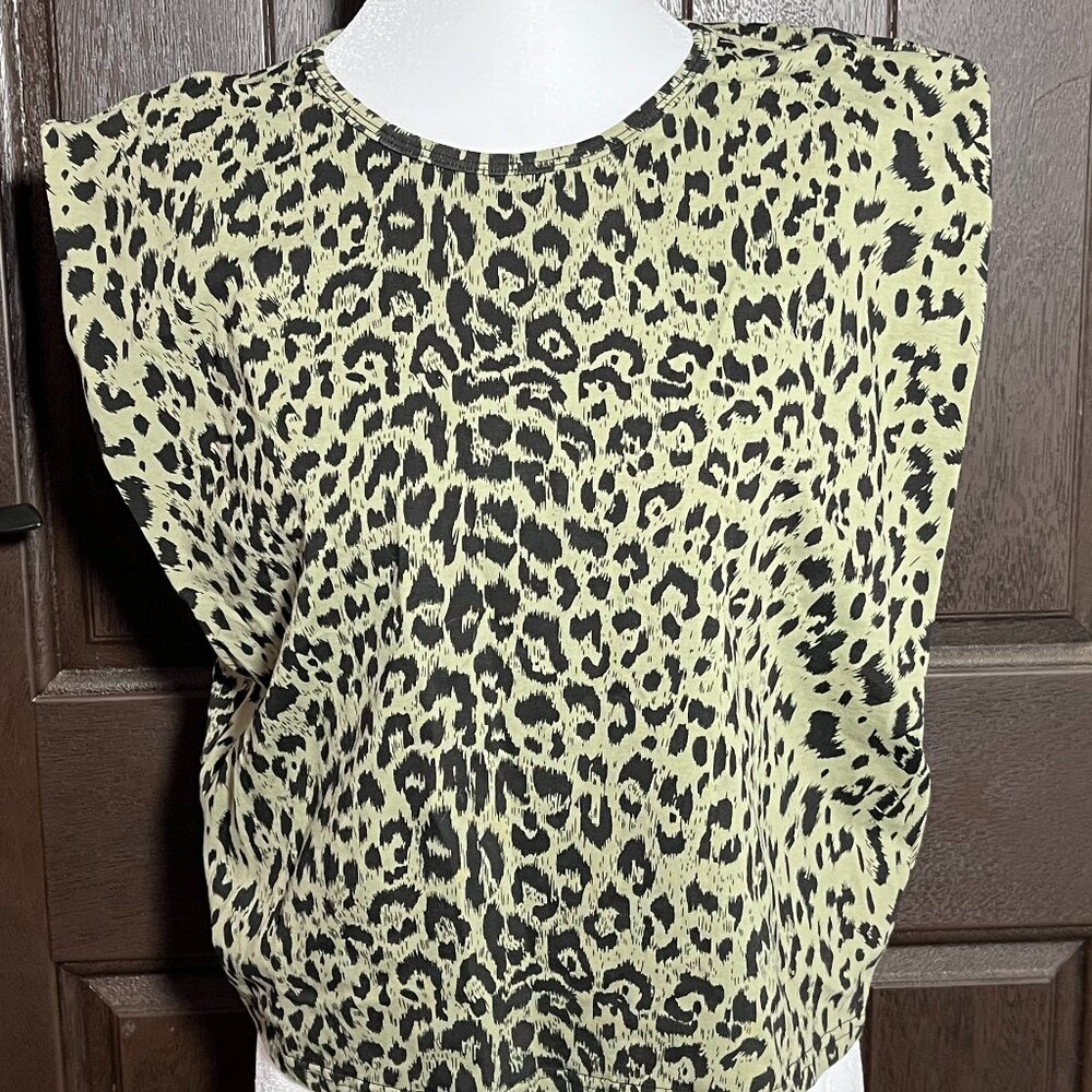 La' Ros Leopard Print Top